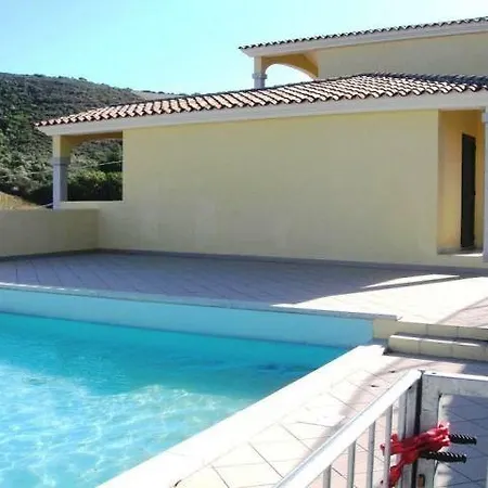 Smeralda San Teodoro (Sardinia)